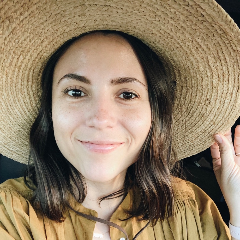 Hello! My name is Nicole!